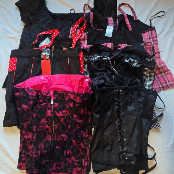 Fun Collection of Torrid NWT Bustiers - Picture 2 of 2
